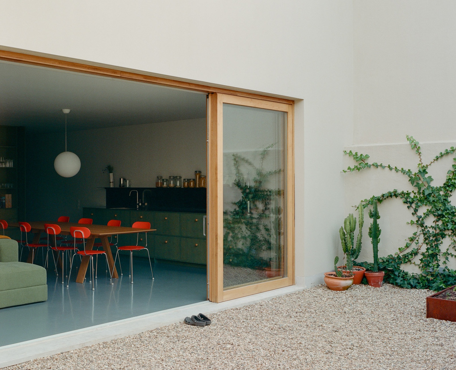 The Architecture of Marvila House: A Masterclass in Balancing Tradition and Modernism