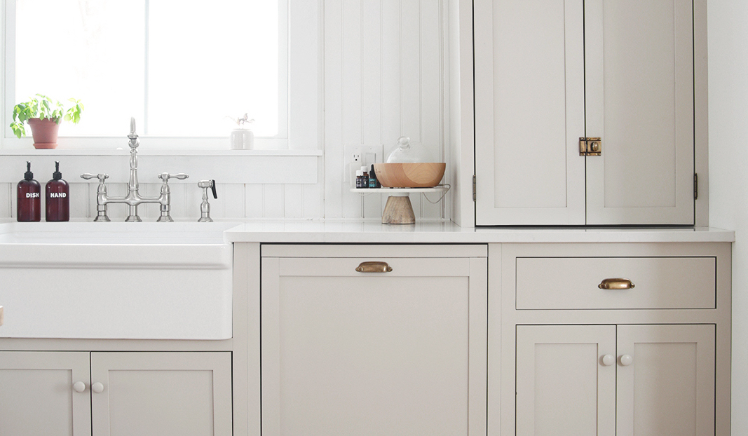 Mastering Kitchen Aesthetics: DIY Dishwasher Camouflage Guide & Top 2026 Picks