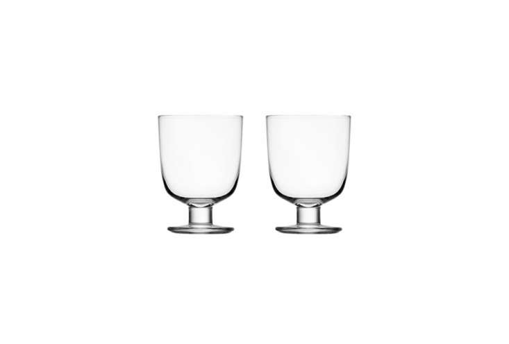 A stack of four Iittala Lempi wine glasses showing their space-saving design.