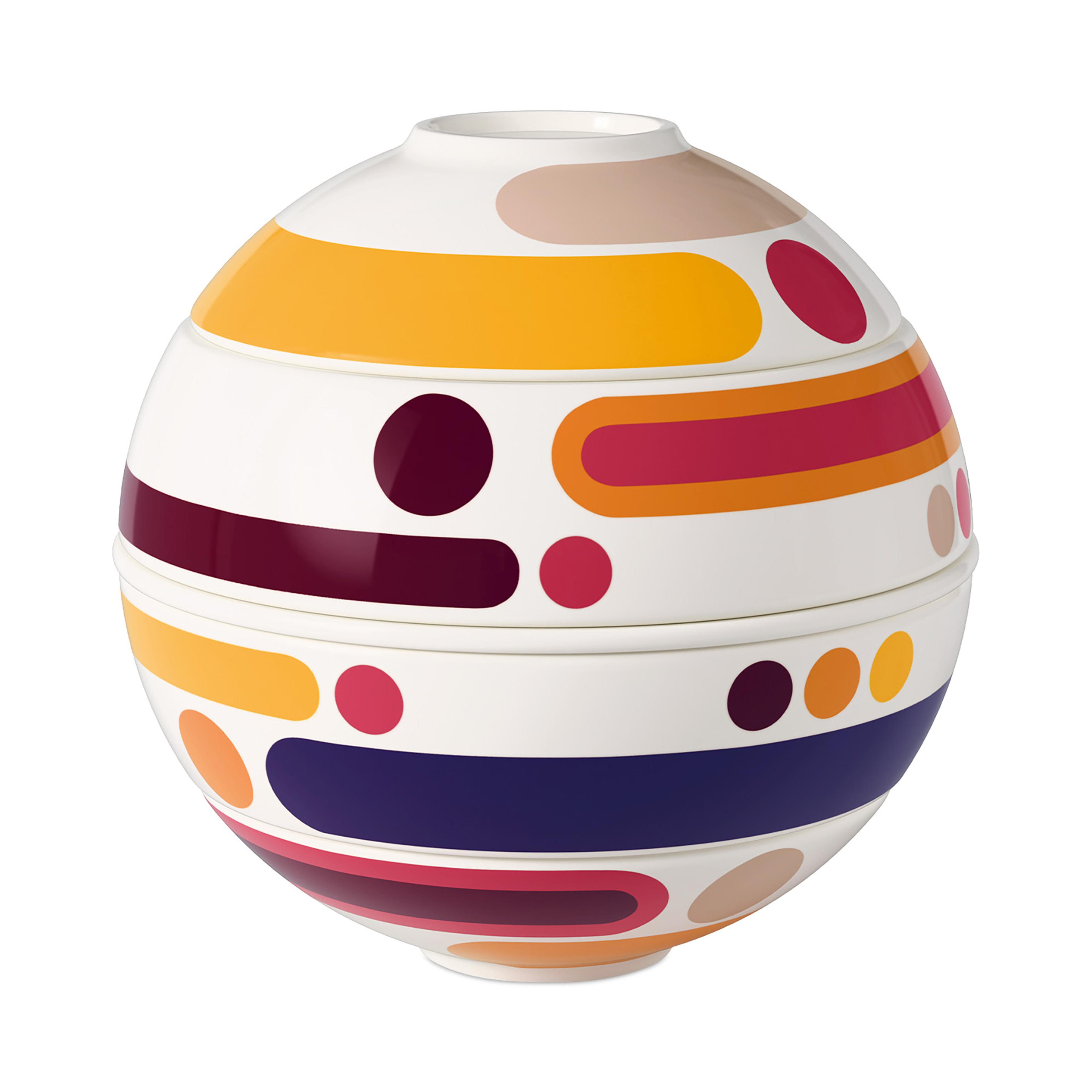 The Villeroy & Boch La Petite Boule 5-piece appetizer set in its spherical form.