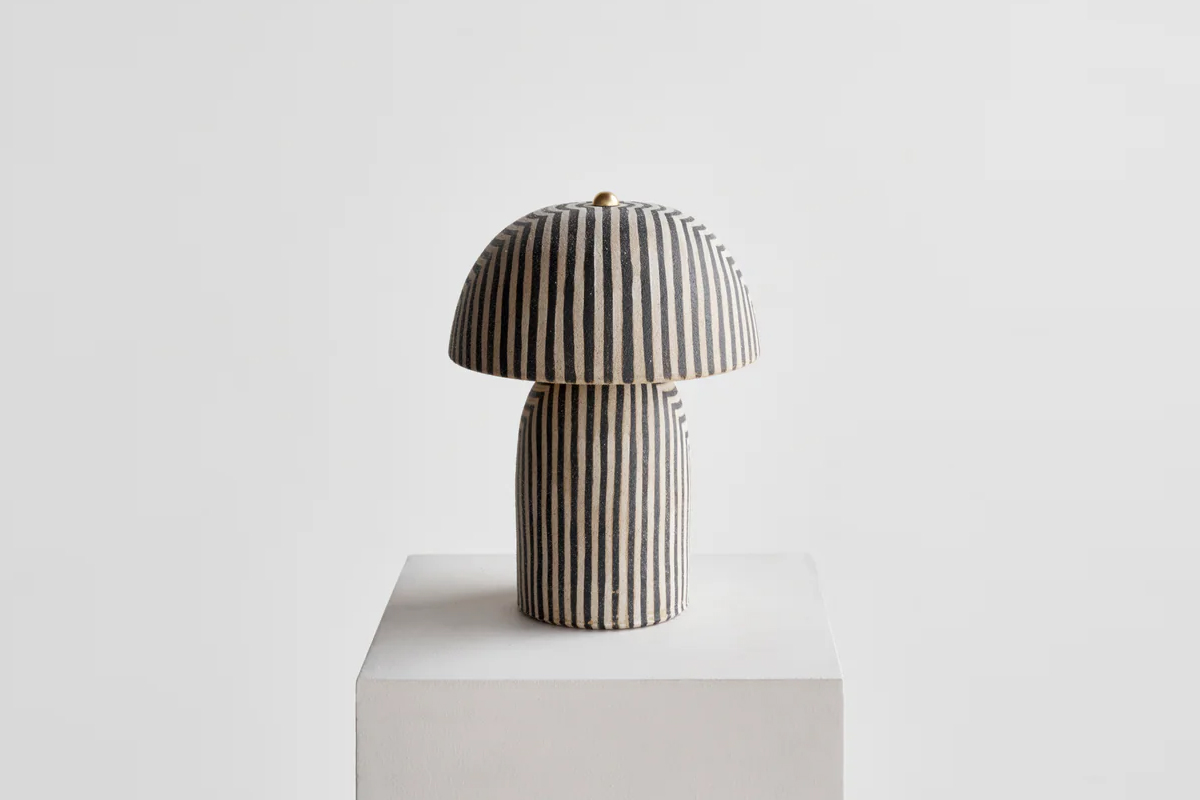 Trend Alert: Why Mid-Century Ceramic Lamps are Reclaiming Decor in 2026
