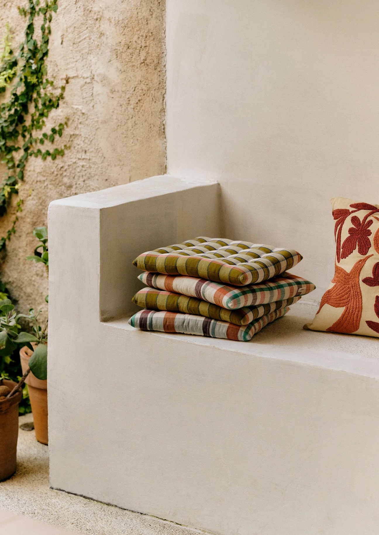 10 Best Garden-Inspired Kitchen Essentials for a Fresh Summer Table (2025)