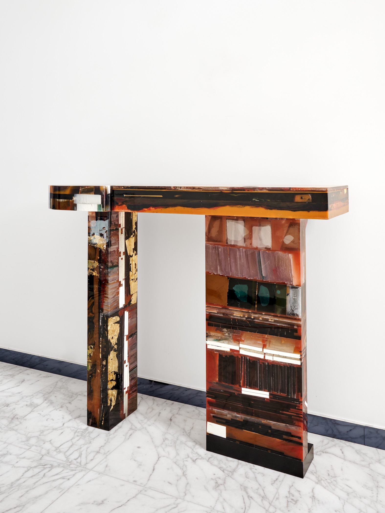 Monique Rozanès 'Homage A Kandinsky' Console made of polished resin.