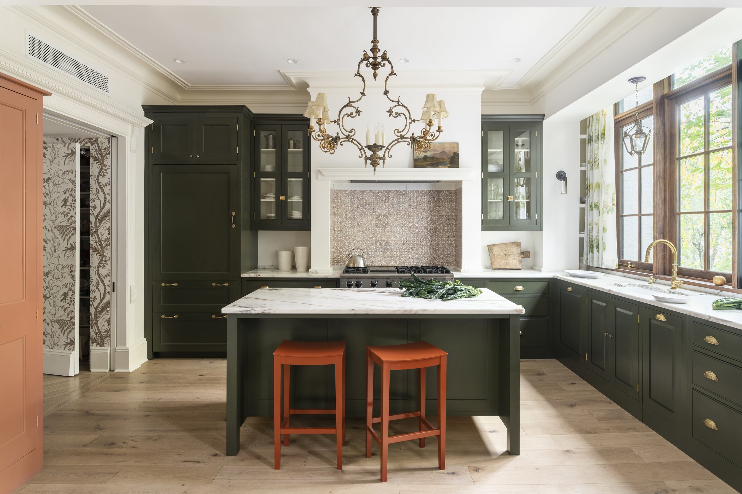 Wide shot of a Georgian-style kitchen renovation in a Brooklyn townhouse.
