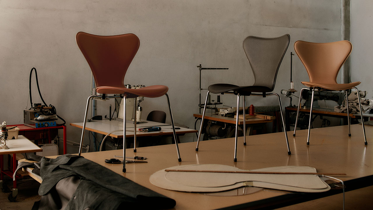 Fritz Hansen Unveils Series 7™ Tailored: A 70th Anniversary Tribute in Italian Leather