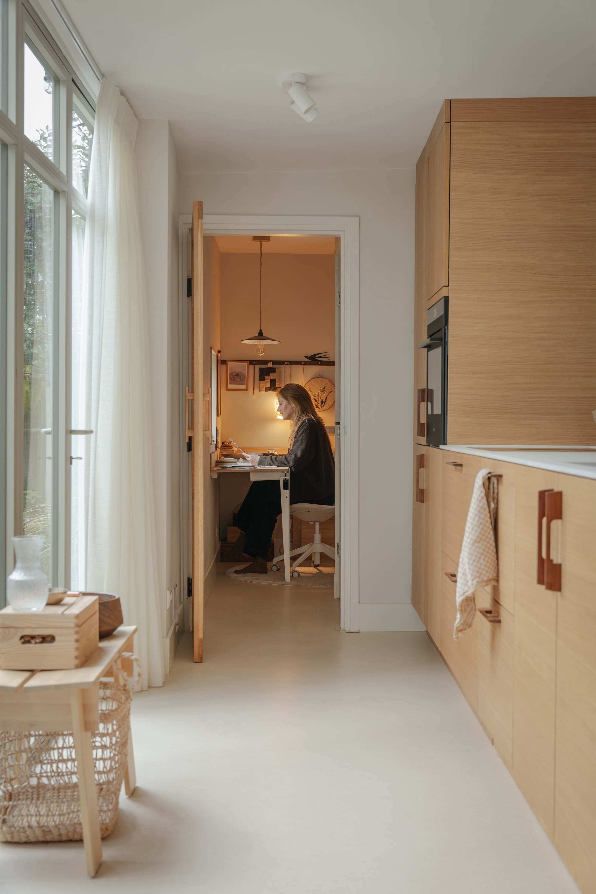 Transforming a 1900s Dutch Home: A Designer’s Modern Open-Plan Renovation Story