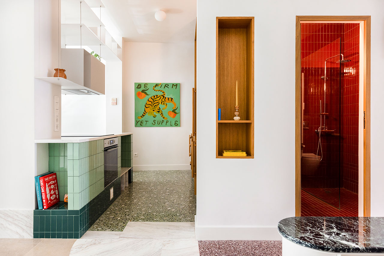 1970s Athens Apartment Transformation: Modernizing Heritage for Art-Focused Living
