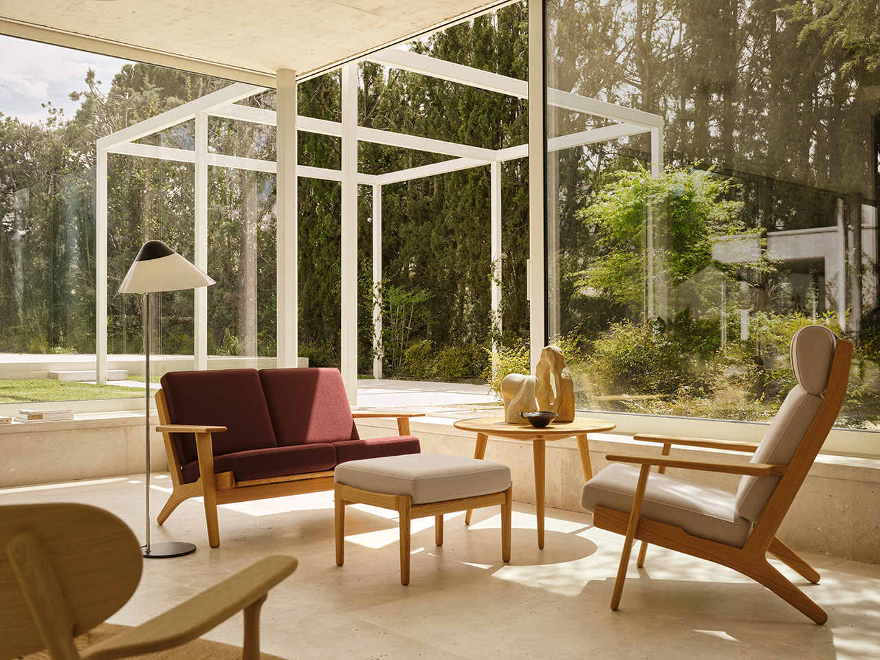 Master Mid-Century Comfort: The New Wegner CH290 Collection by Carl Hansen & Søn