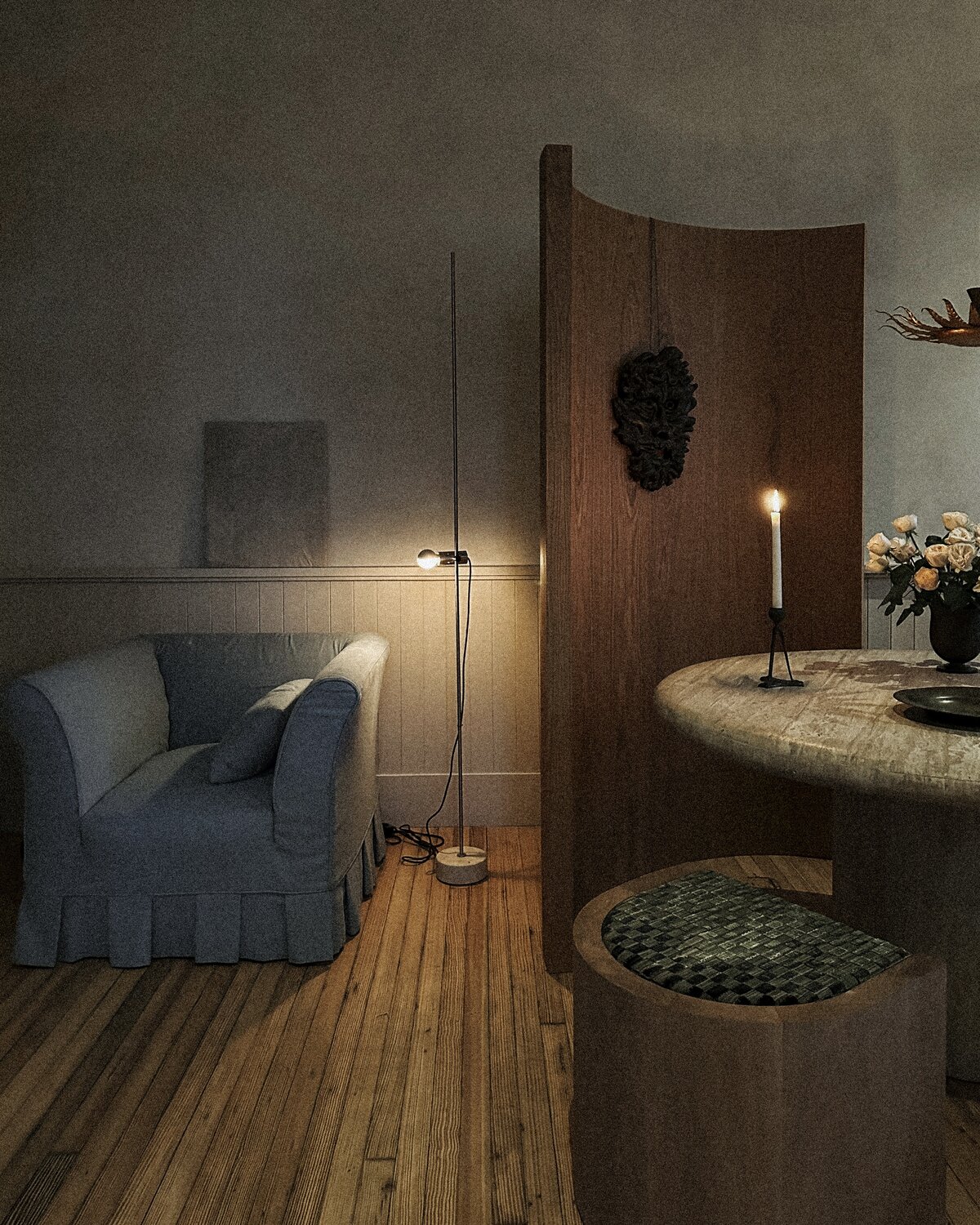 Mastering the Open Layout: 7 Ways Functional Room Dividers Solve Floorplan Challenges