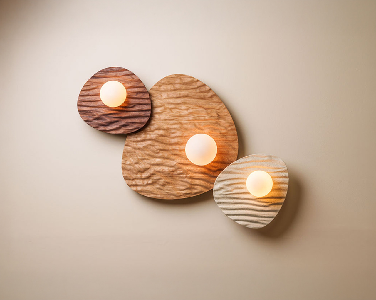 From Tide to Timber: How Studio Haran Uses 3D Tech to Carve Water Patterns into Wood