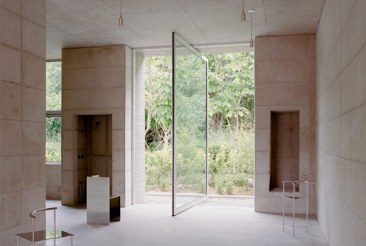 Raw House Seoul: How Order Matter Redefines Honest Modern Architecture