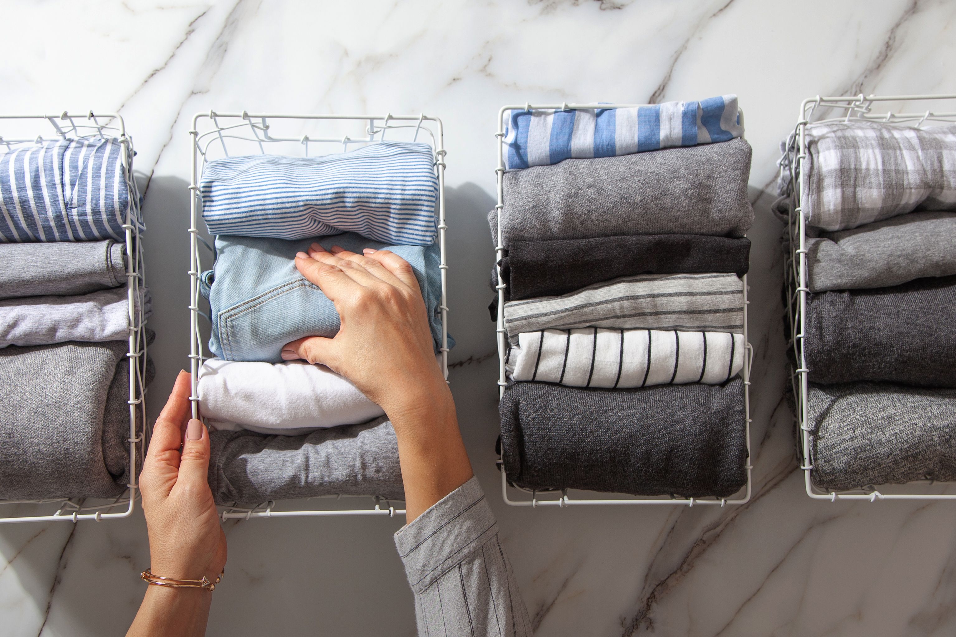 12 Pro Tips to Organize Your Linen Closet and End the Clutter Forever