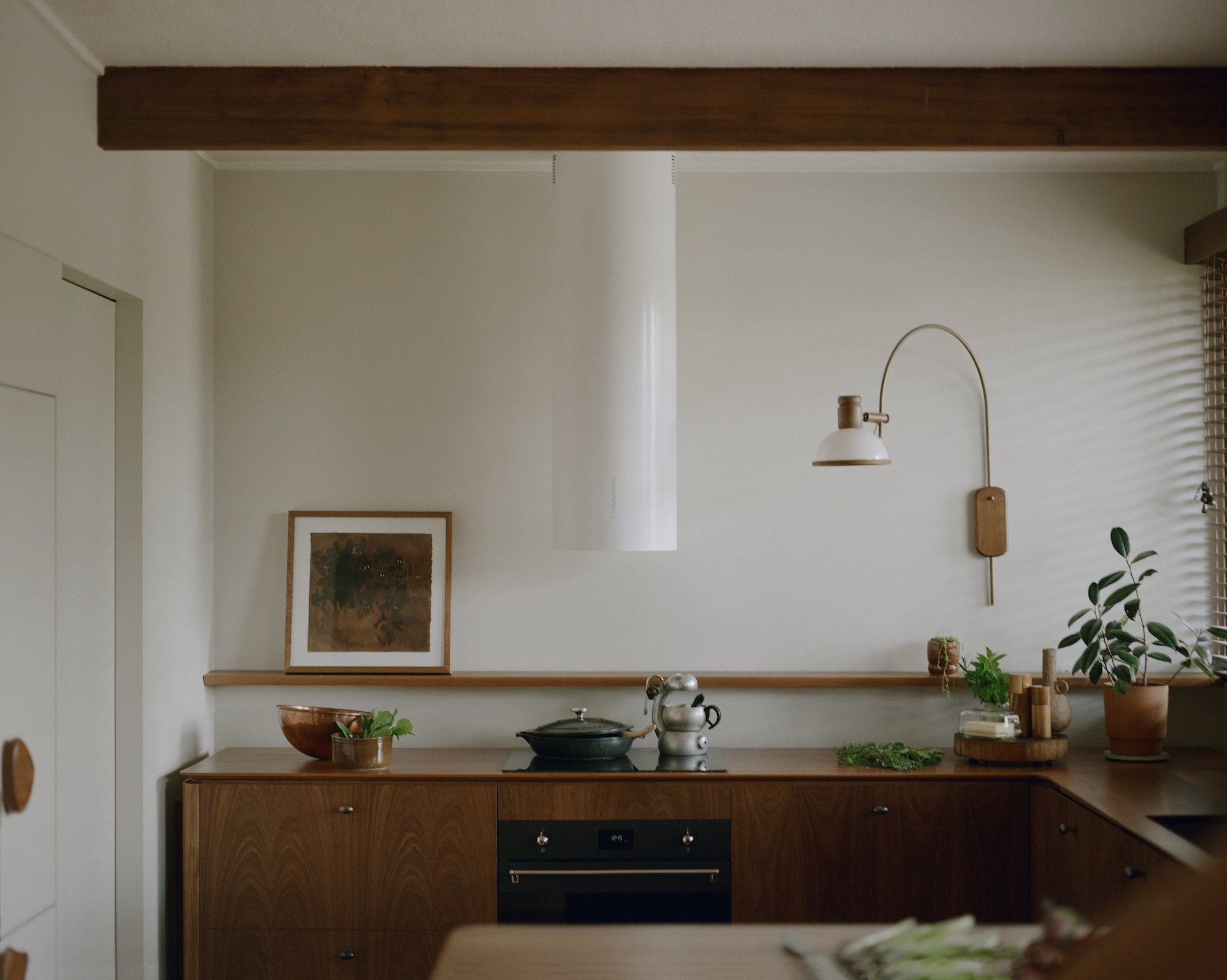 Retrofit Over Rebuild: A Sustainable Guide to Restoring Mid-Century Modern Homes